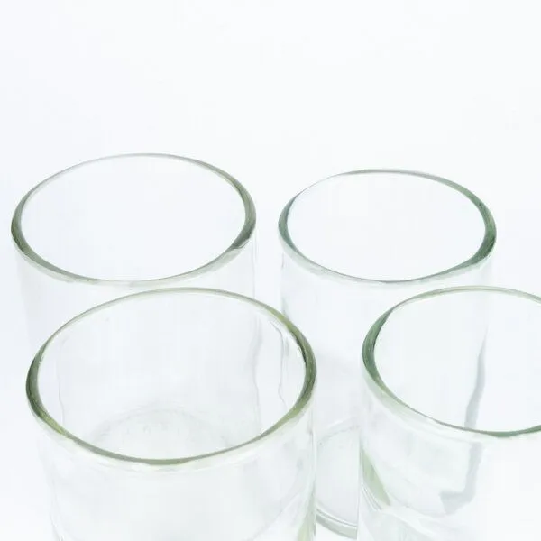 Carry Bottles Carry Bottles Carry Glass Trinkglas 4er Set - Upcycling – Produktbild 3 von 3