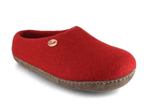 WoolFit WoolFit Barfuß-Hausschuhe „Footprint“ hand-gefilzt, extra weich & flexibel, Dunkelrot(rot), – Produktbild 1 von 4