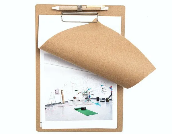 tyyp tyyp Klemmbrett DIN A4 – 100% Recyclingpapier, Natur (braun), – Produktbild 3 von 4