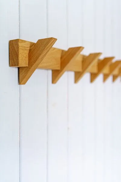kleiderleiter_de kleiderleiter_de Garderobe, Garderobenleiste ANDA aus massiver Eiche mit 5 /8 Haken in 60 oder 100 cm – Produktbild 3 von 3