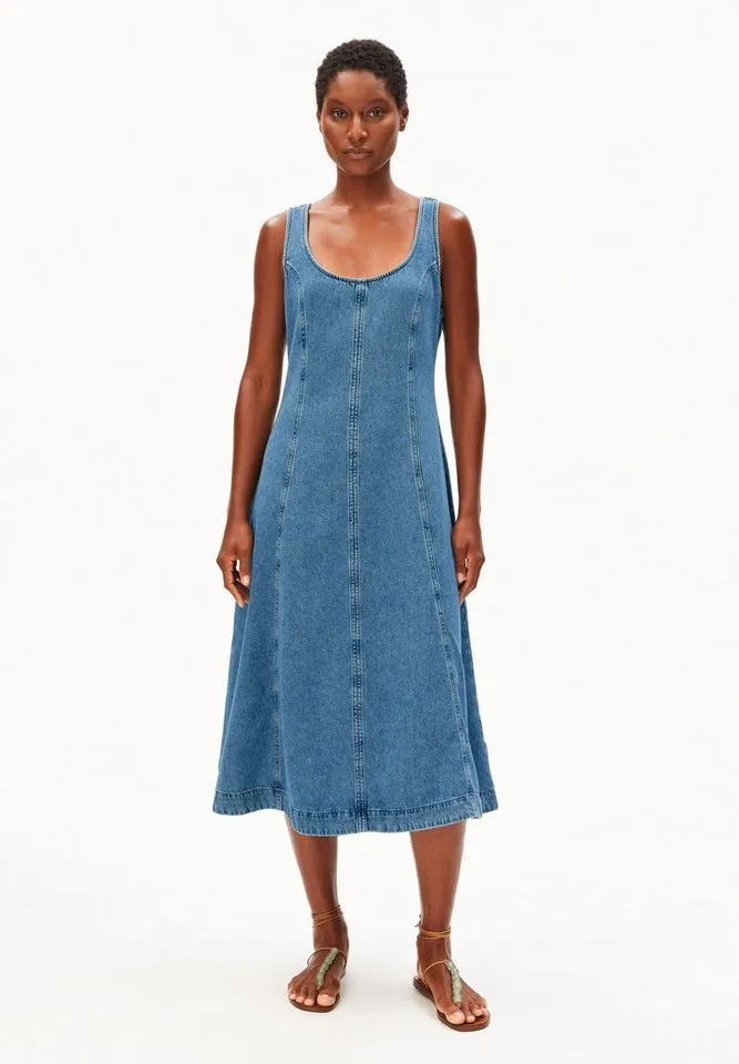 ARMEDANGELS ARMEDANGELS Jeanskleid DENIM Jeanskleid aus Bio-Baumwoll Mix Tiefer Rundhalsausschnitt, Blau, – Produktbild 2 von 5