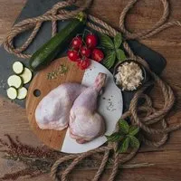 Liebesgut Tiernahrung Liebesgut Tiernahrung Bio-Huhn mit Bio-Kokosflocken und Bio-Zucchini – Produktbild 1 von 1