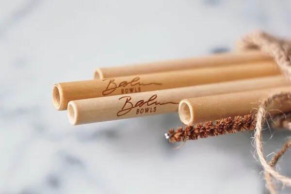 Balu Bowls Balu Bowls Bambus Strohhalme Mit Reinigungsbürste & Jutetäschchen – Produktbild 1 von 3