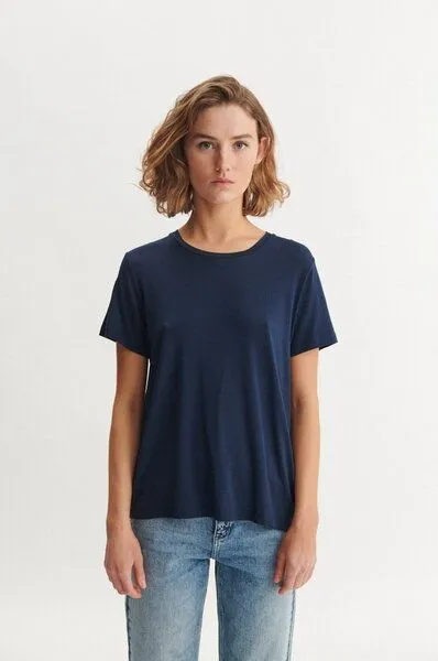 Basic Apparel Basic Apparel T-Shirt JOLANDA aus Tencel, Blau (navy), – Produktbild 1 von 3