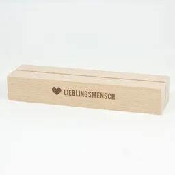 Bow & Hummingbird Bow & Hummingbird Kartenständer Lieblingsmensch aus nachhaltigem Buchenholz – Produktbild 1 von 1