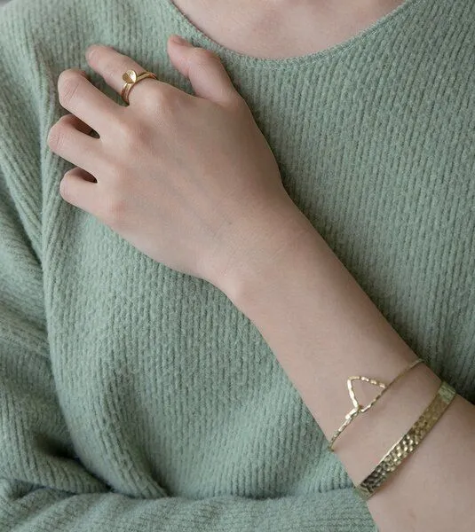 ting goods ting goods Armreif gehämmert – Produktbild 6 von 6