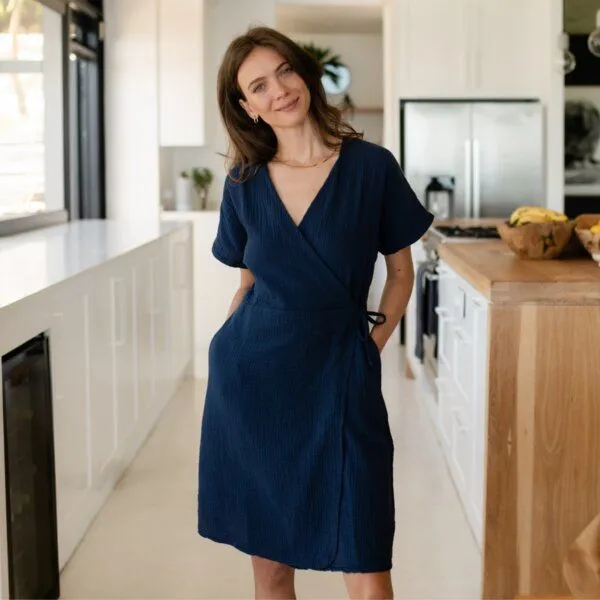 NORDLICHT NORDLICHT Musselin Wickelkleid Mella aus 100% Bio-Baumwolle, Blau, – Produktbild 1 von 4