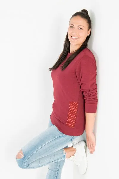 Maishameanslife Maishameanslife Shwe Shwe Pattern Unisex Sweater, Burgundy, – Produktbild 2 von 4