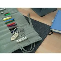 werkvoll by Lena Peter werkvoll by Lena Peter HANDGEFERTIGTE STIFTEROLLE LINE – Produktbild 1 von 1