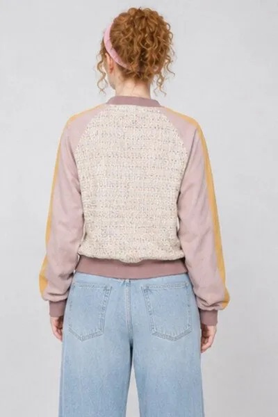 ein garten Studios ein garten Studios College Jacke aus Baumwollbouclé & TENCEL – soft, sportlich, bewusst – Produktbild 2 von 2
