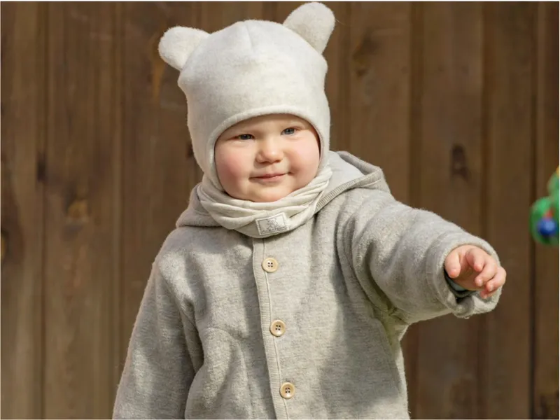 Pickapooh Pickapooh Baby und Kinder Mütze mit Öhrchen Bio-Merinowolle Fleece melange-natur Gr. 48, Natur, – Produktbild 2 von 2