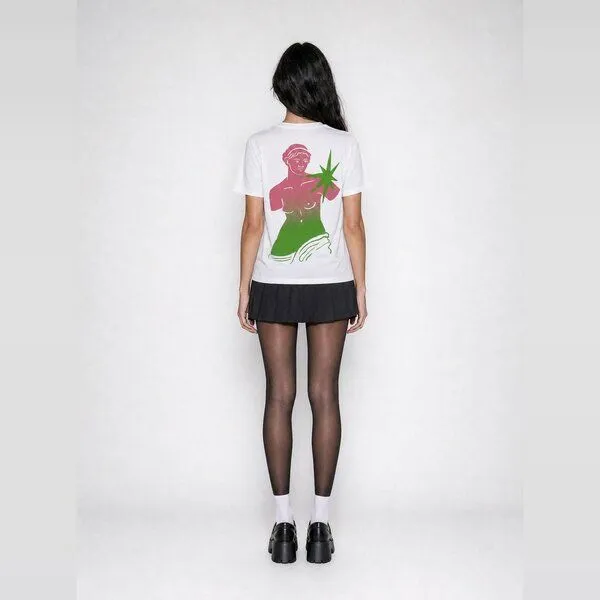 hey hey studios hey hey studios Damen T-Shirt „Rosa Kammermeier“ Siebdruck aus Bio-Baumwolle, Weiß, – Produktbild 1 von 3