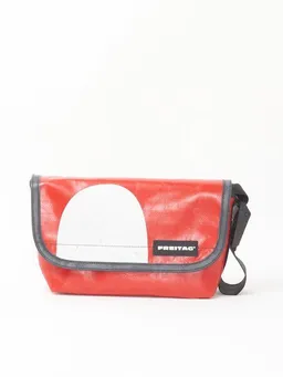 Freitag Freitag F41 Hawaii Five-O - red white (000004289628) – Produktbild 1 von 1