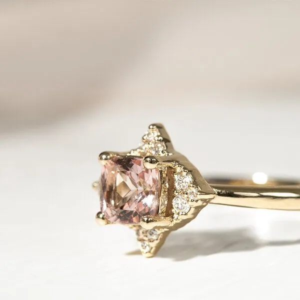 Eppi Eppi Ring mit Morganit und Diamanten Ethany – Produktbild 3 von 4