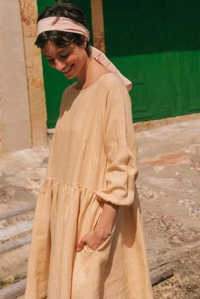 AmourLinen AmourLinen Sofia Kleid aus Leinen in Midilänge, Senf, – Produktbild 1 von 4
