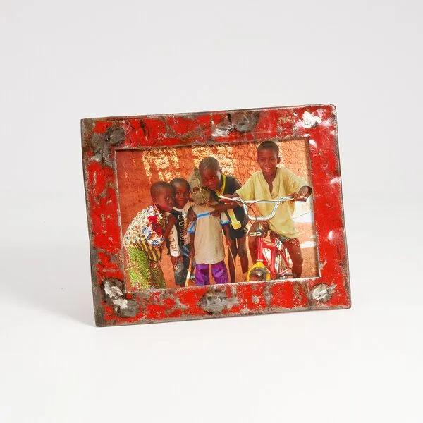 Moogoo Creative Africa Moogoo Creative Africa Bilderrahmen 13x18 cm aus recycelten Ölfässern Industrial Design Upcycling, Rot, – Produktbild 1 von 4