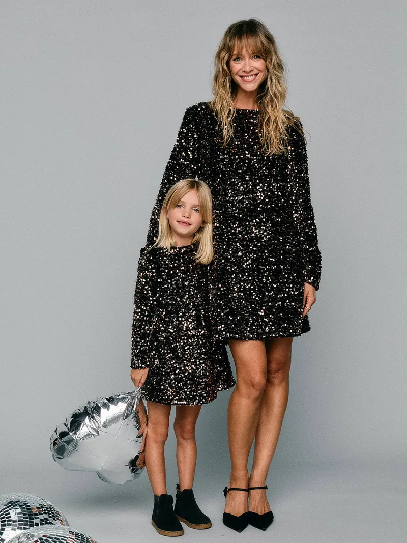 Envie De Fraise Mädchen Pailletten-Kleid mit Schleife Mama-Tochter-Capsule ENVIE DE FRAISE schokolade, Schokolade, – Produktbild 1 von 4