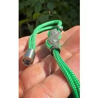 ARTHURKOPF ARTHURKOPF Armband aus Fahrradkettenglied und Paracord, Grün, – Produktbild 2 von 5