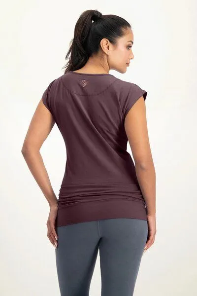Urban Goddess Urban Goddess Lockeres Asana-Yoga-Shirt, Berry (lila), – Produktbild 3 von 4