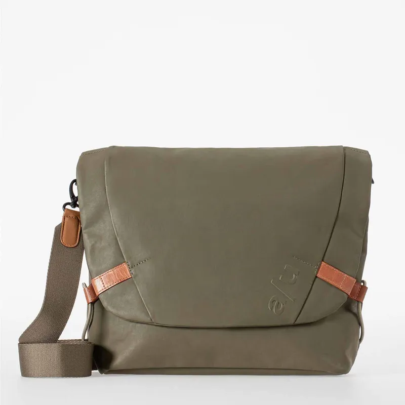 aunts & uncles aunts & uncles Japan Matsumoto Messenger Bag fallen rock, Green, – Produktbild 1 von 1
