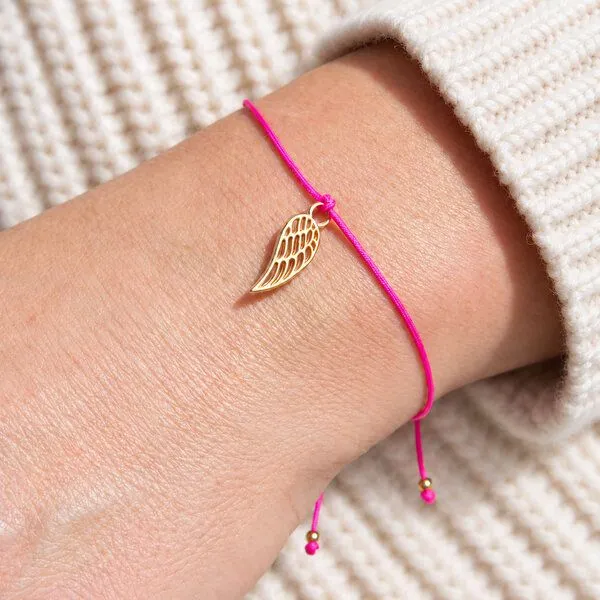 Bow & Hummingbird Bow & Hummingbird Schutzengel Armband „Ich schenke dir einen Schutzengel“ – Glücksbringer mit Engelsflügel, 24 Karat vergoldet, Neon-pink, – Produktbild 1 von 2