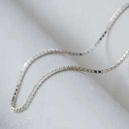 BELLYBIRD Jewellery BELLYBIRD Jewellery Venezianerkette - eckige Kettenglieder/ Silber/ Silber vergoldet – Produktbild 1 von 1