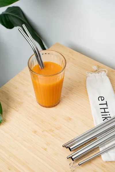 eTHikǝ eTHikǝ Edelstahl-Strohhalme im 7er-Pack – Produktbild 2 von 5