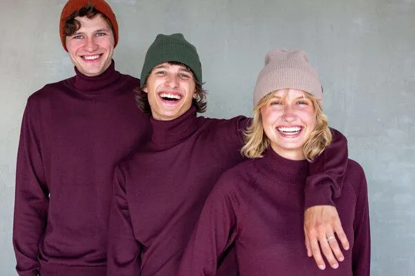 Kopyto Kopyto Damen Strick Pullover Stehkragenpullover aus 100% Merinowolle RWS-zertifiziert Eco, Bordeaux (rot), – Produktbild 2 von 6