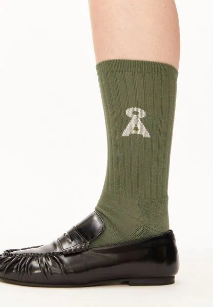 ARMEDANGELS ARMEDANGELS SAAMUS BOLD Unisex Socken aus Bio-Baumwoll-Mix, Fatigue green, – Produktbild 2 von 3