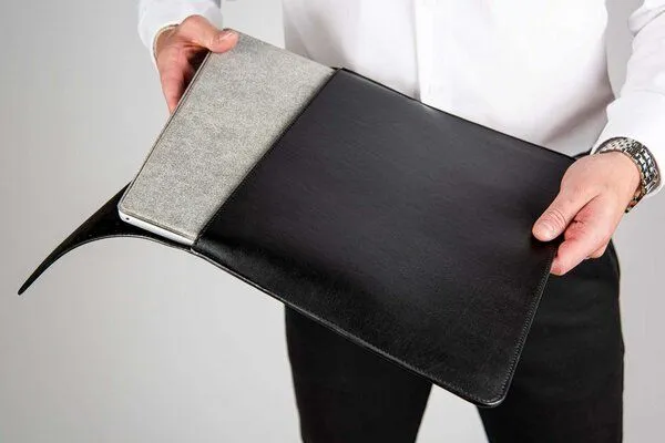 GREVIRO GREVIRO Tablet Tasche aus Kaktusleder (vegan) - für iPad Pro / iPad Air / Surface / Galaxy Tab, Blau glatt, – Produktbild 2 von 4