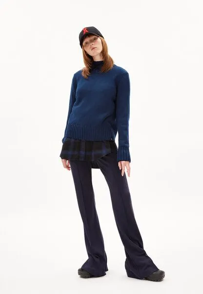 ARMEDANGELS ARMEDANGELS AMALIAAS COMPACT - Damen Pullover Relaxed Fit aus Bio-Baumwolle, Deep sea blue, – Produktbild 4 von 4