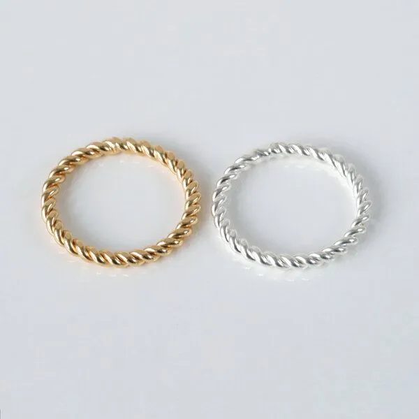 BELLYBIRD Jewellery BELLYBIRD Jewellery Ring - SPIRALRING, gedrehter Silberring/ vergoldet, Silber vergoldet, – Produktbild 5 von 5