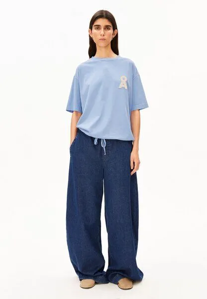 ARMEDANGELS ARMEDANGELS DRAWSTRING Damen T-Shirt aus 100% Bio-Baumwolle, Soft blue, – Produktbild 4 von 4