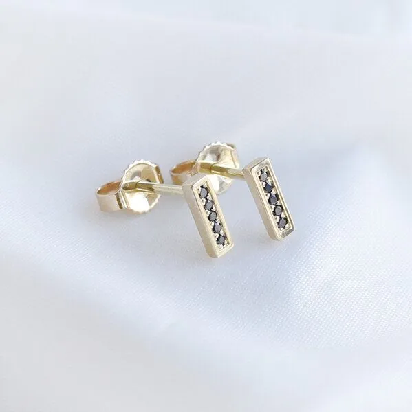 Eppi Eppi Minimalistische Ohrringe mit schwarzen Diamanten Ismail, Gelb, – Produktbild 2 von 3