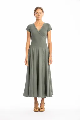 RAVENS VIEW IBIZA RAVENS VIEW IBIZA Damen vegan Kleid Veronika St Olivgrün – Produktbild 1 von 1