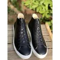 b.y.r.d. b.y.r.d. Sneaker vegetabil gegerbtes, chromfreies Leder -John, Schwarz, – Produktbild 1 von 1