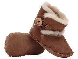 Hofbrucker Hofbrucker Babyschuhe Lammfell, Velourleder, braun Größe 18/19 – Produktbild 1 von 1