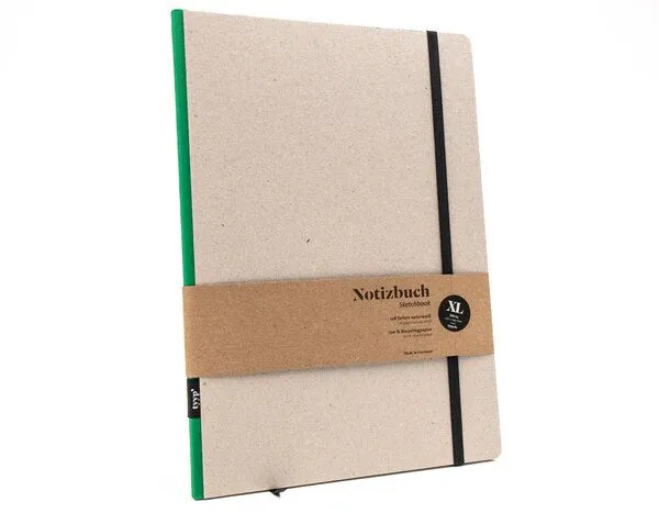 tyyp Skizzenbuch DIN A4 – 100% Recyclingpapier (Blauer Engel) – Klassik ÖKO by tyyp, Organic (grün), – Produktbild 1 von 4