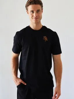 Kultgut Kultgut Biofair- Artdesign Klassik Shirt / Little Tree in Woodoptik – Produktbild 1 von 1