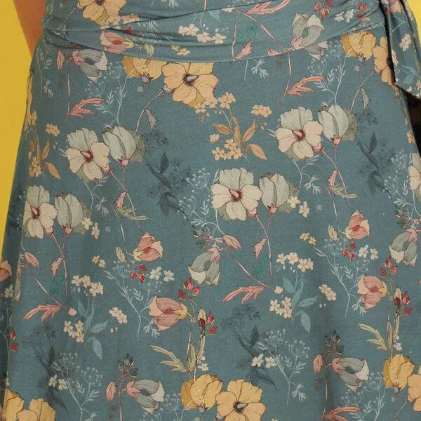 ManduTrap ManduTrap Wickelbluse "Floralia" aus Biobaumwolle kbA mit Blumenmuster – Produktbild 2 von 4