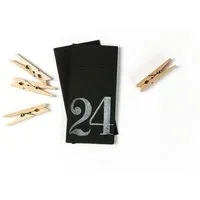 STUDIO KARAMELO STUDIO KARAMELO Adventskalenderzahlen Anhänger aus Kraftpapier | schwarz – Produktbild 1 von 1