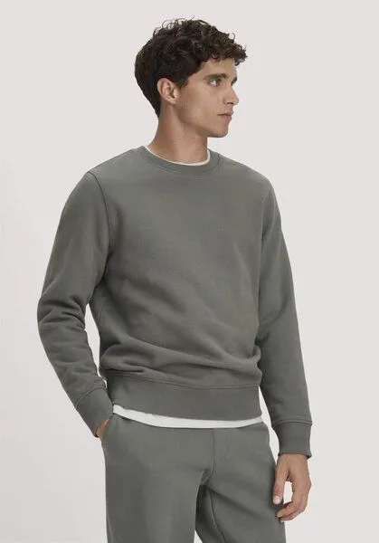 hessnatur hessnatur Sweatshirt Regular BETTERRECYCLING aus reiner Bio-Baumwolle, Salbeigrün, – Produktbild 1 von 4