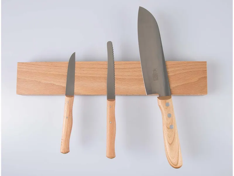 Messerleiste mit Magneten, massive Buche, geölt – Produktbild 1 von 1