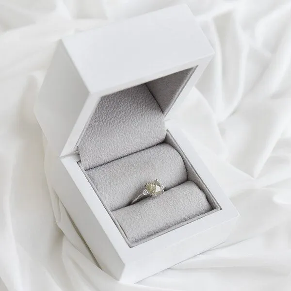 Eppi Eppi Goldenring mit einem Salt and Pepper Diamanten Mahmud – Produktbild 3 von 4