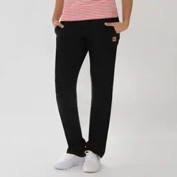 TAO Sportswear TAO Sportswear Kühlende Damen Freizeithose ANNI mit integrierter Antipilling-Ausrüstung – Produktbild 1 von 1