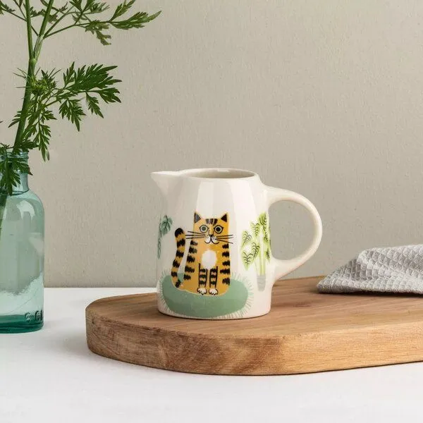 Hannah Turner Hannah Turner Handgemachte Keramik Katze Milchkännchen – Produktbild 1 von 2