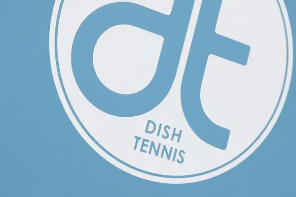 DISH TENNIS DISH TENNIS DAS NORDLICHT hellblaufarbene Mobile Mini Tischtennisplatte - MADE IN AUSTRIA – Produktbild 4 von 4