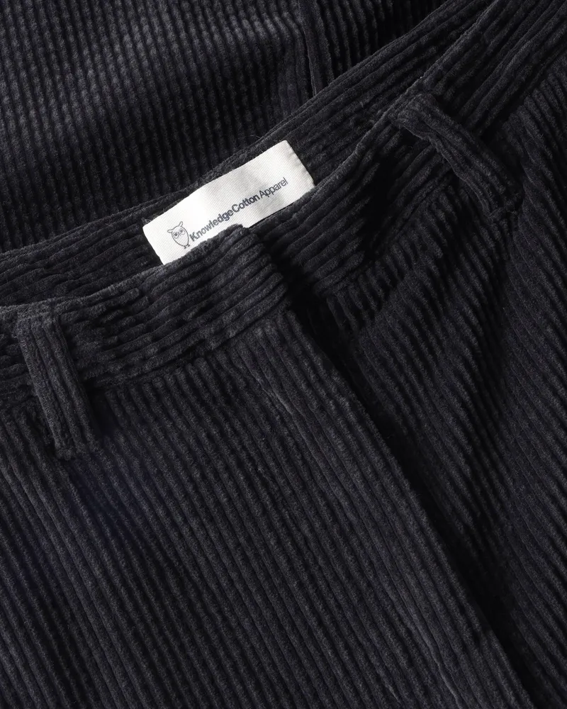 KnowledgeCotton Apparel KnowledgeCotton Apparel Damen vegan Hose Bora Wide Cord Schwarz Jet, Schwarz, – Produktbild 2 von 2