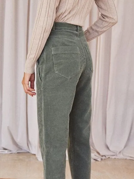 TWOTHIRDS TWOTHIRDS Cordhose Vegan "Ontong" aus Bio-Baumwolle, Washed green, – Produktbild 3 von 3