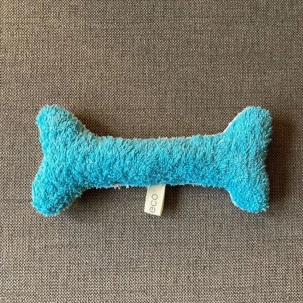 mio eco mio eco Hochwertiges Upcycling Hundespielzeug aus Hotel-Handtüchern zero waste türkis-weiss – Produktbild 1 von 3